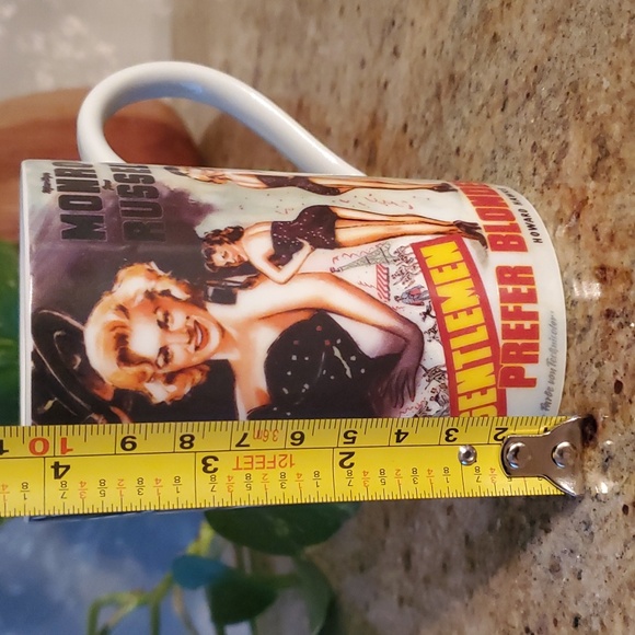 Marilyn Monroe coffee mug - Picture 7 of 7